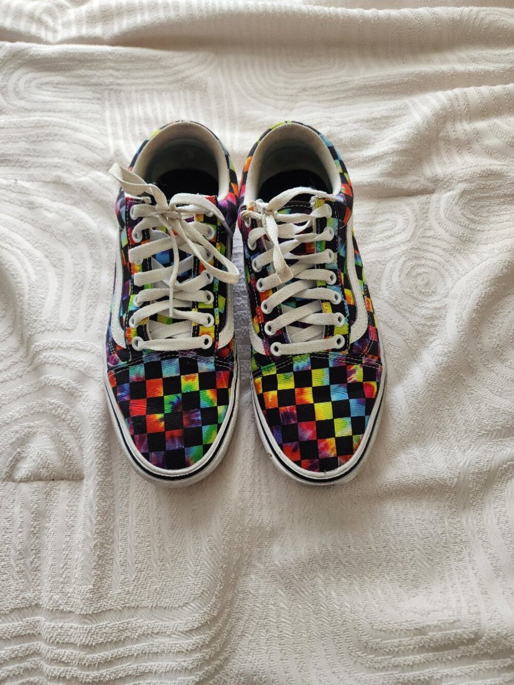 USED Vans Checked shoe. EUC. Women’s size 10. Men’s size 8.5.